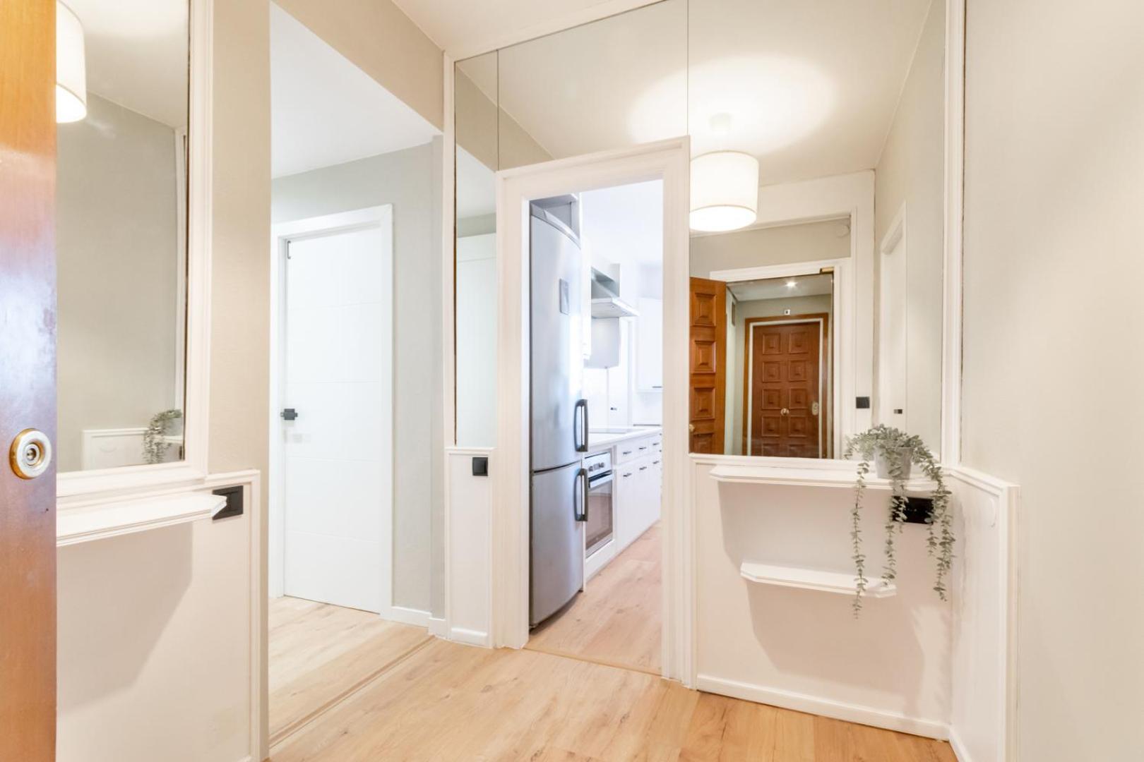 Coliving Gran Via Carlos Iii Pensión Barcelona